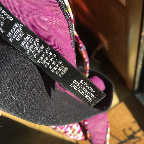 Women’s Victoria secret sport sports bra - Picture 3 of 16